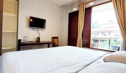 Standard Double Room, 1 Bedroom, Courtyard View