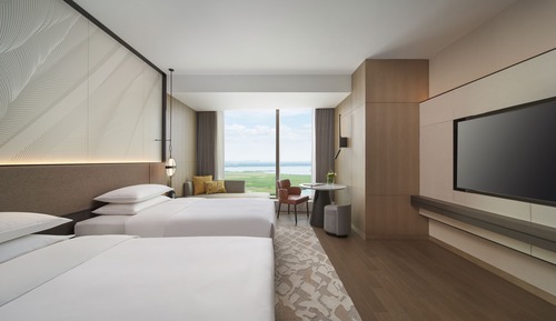 Club Room, Multiple Beds, Lake View (Club Access)