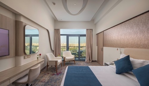 Suite, 1 Bedroom, Balcony