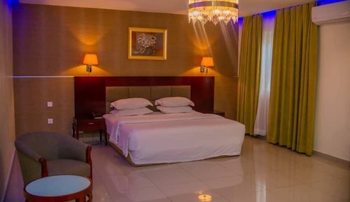 Presidential Suite