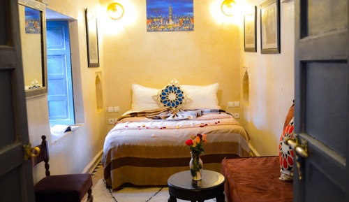 Double or Twin Room, Ensuite (Hibiscus)