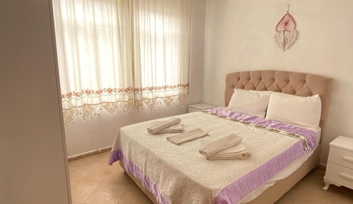 Family Duplex, City View
