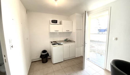 Basic Apartment
