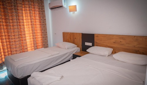 Classic Room, Garden View