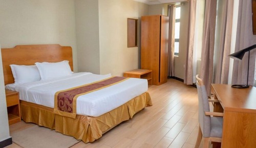 Standard Room, Non Smoking, City View