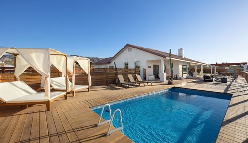 House, 4 Bedrooms