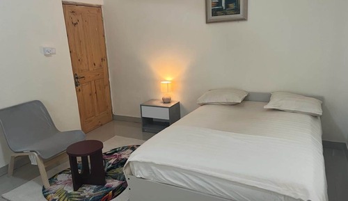Deluxe Room, 1 Queen Bed