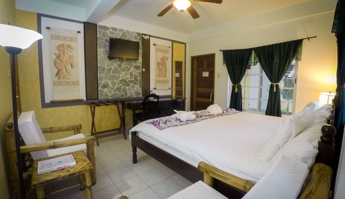Deluxe Room, Balcony