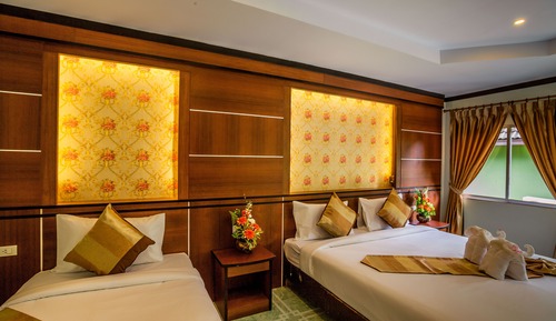Deluxe Triple Room