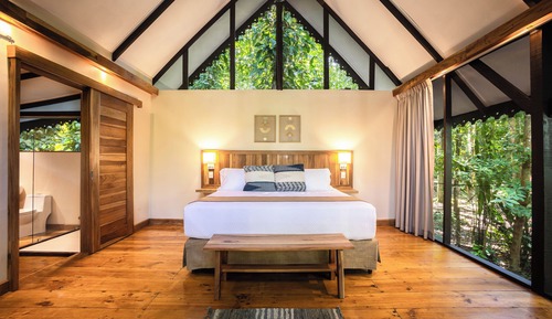 Signature Bungalow, 1 King Bed