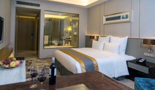 Executive Room, 1 King Bed