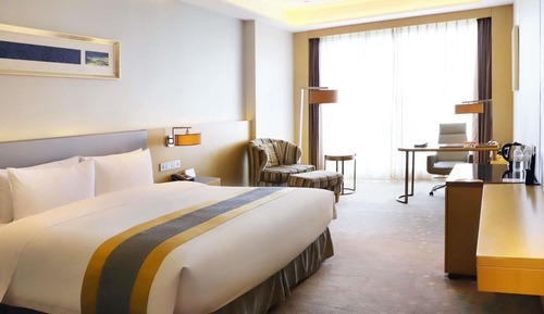 Deluxe Room, 1 King Bed