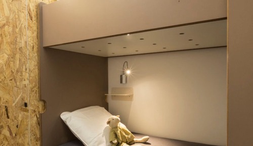 Studio, Ensuite, Mountain View (740)