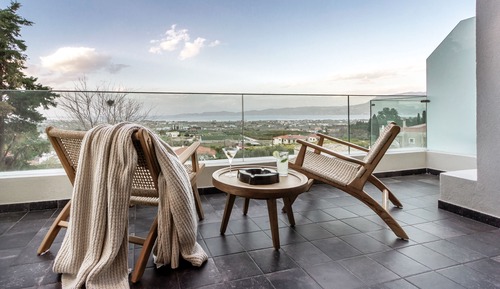 Executive Studio Suite