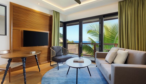 Suite, 1 Bedroom, Bathtub, Ocean View (Outdoor Bathtub)