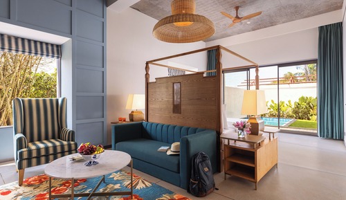 Superior Room, 1 Queen Bed (Superior Room with Private Pool)