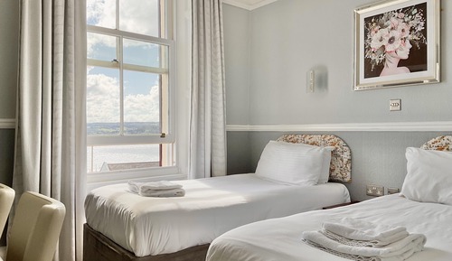 Standard Twin Room, 2 Twin Beds, Sea View