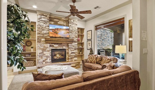 Condo, Multiple Beds, Balcony, Mountain View (Oasis Escape)