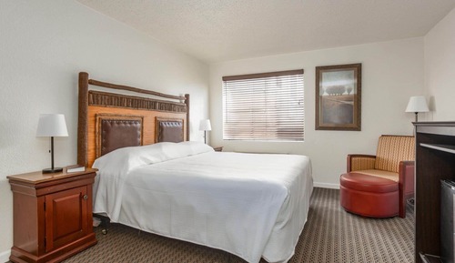 Comfort Studio, Pool View