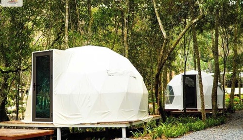 Dom Tent With Garden View