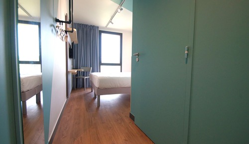 Standard Room, 2 Twin Beds