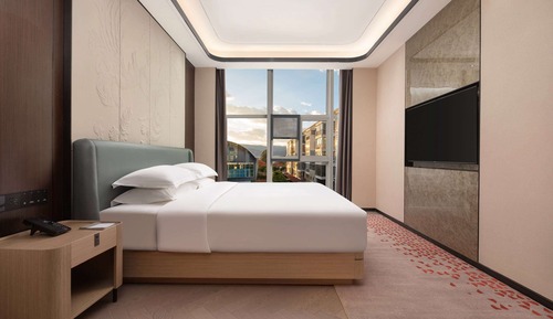 Deluxe Suite, 1 King Bed, Non Smoking