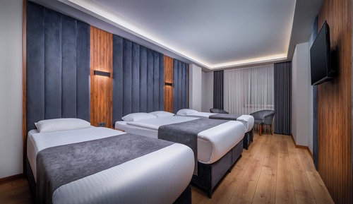 Standard Quadruple Room