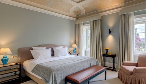 Suite (Duque de Braganca)