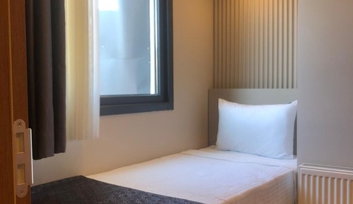 Economy Single Room
