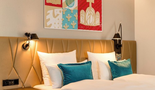 Comfort Room, 1 King Bed (Comfortable)
