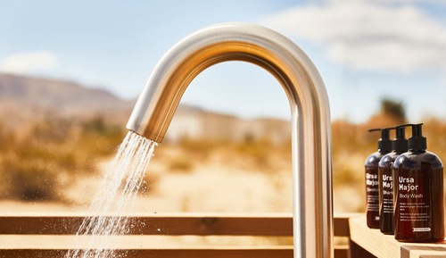 Suite (Vista Airstream Outdoor Shower)