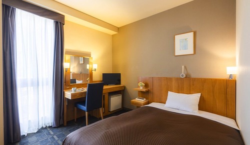 Standard Single Room, Smoking