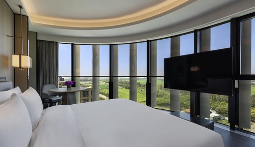 Deluxe Room, 1 King Bed