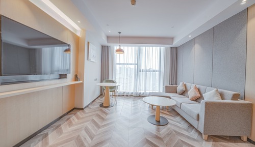 Suite, 1 King Bed