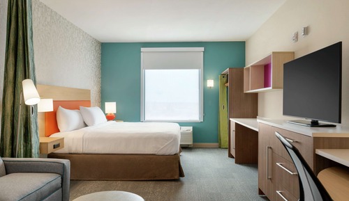 Studio, 1 King Bed, Accessible, Non Smoking (Hearing)