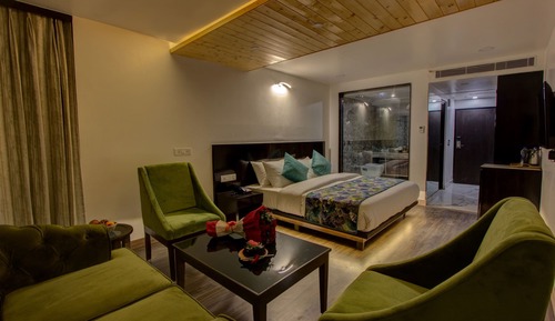 Superior Room, Valley View, Mountainside