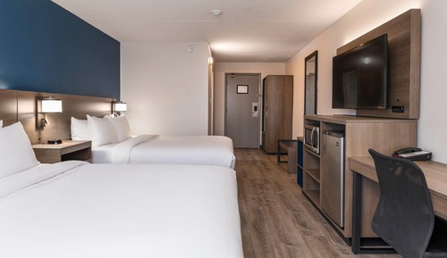 Standard Room, 2 Queen Beds, Non Smoking