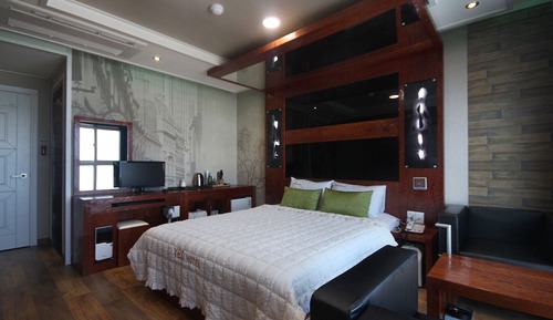 Room (Standard Room)