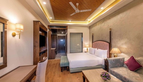 Executive Room, Valley View