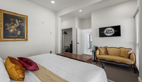 Honeymoon Room, 1 King Bed