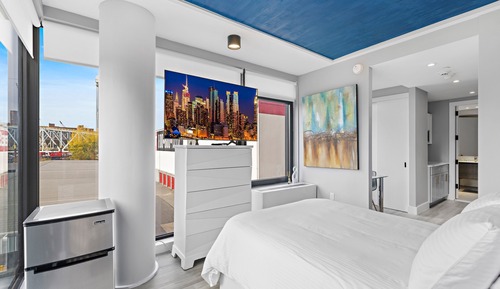 Standard Studio Suite, 1 Double Bed, Balcony