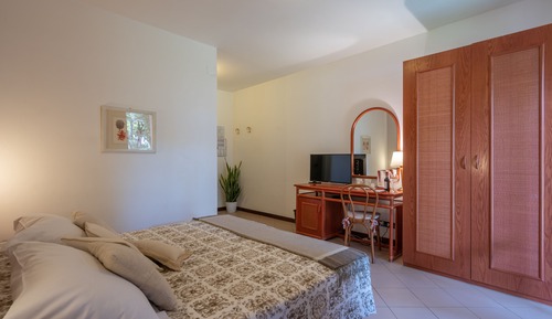 Standard Double or Twin Room, Garden View