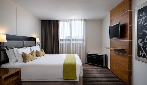 Standard Room, 1 Queen Bed