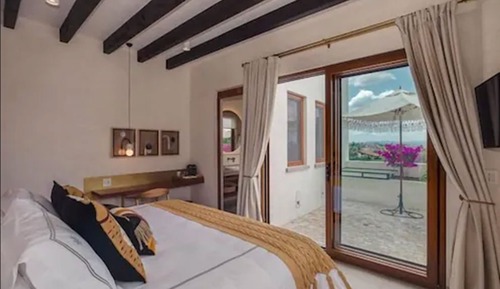 Presidential Studio Suite