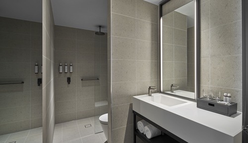 Deluxe Room, 1 King Bed, Non Smoking