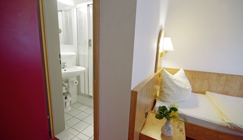 Standard Single Room