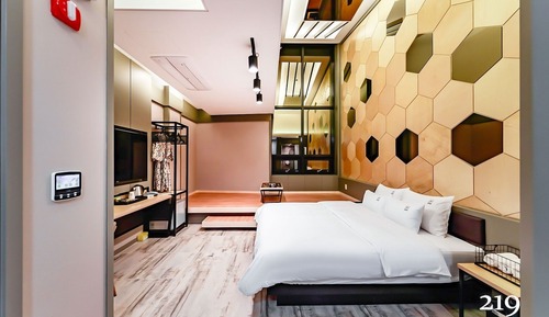 Room (Event Room-Marubang (System air condi)