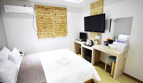 Room (Special price for walking only (Netfl)
