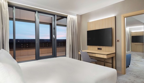 King One Bedroom Suite