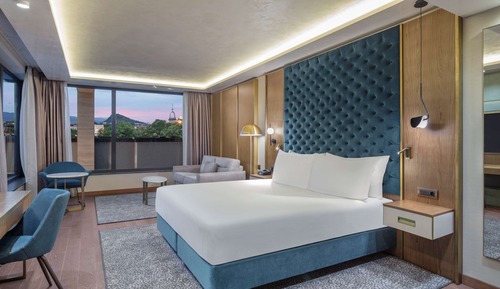 Junior Suite, 1 King Bed